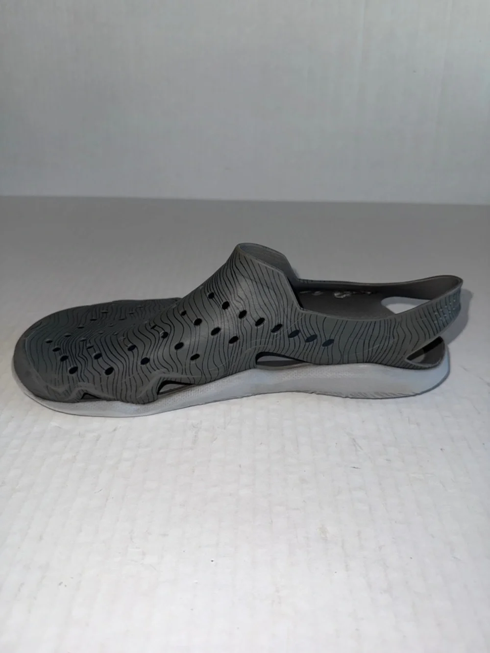 Crocs Swiftwater Graphic Wave Sandals